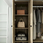 Armoire avec accents en rotin - Organisateur de vêtements spacieux et stylé