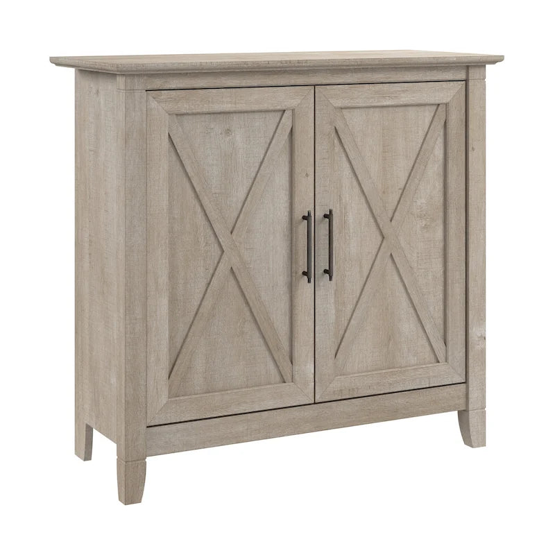 Petit meuble de rangement avec portes