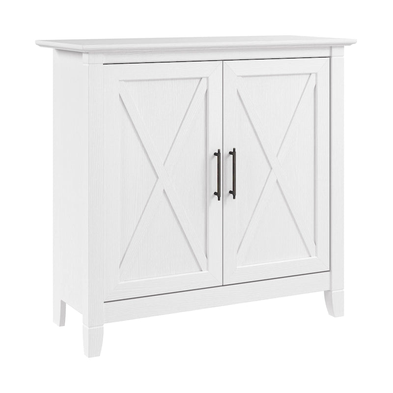 Petit meuble de rangement avec portes