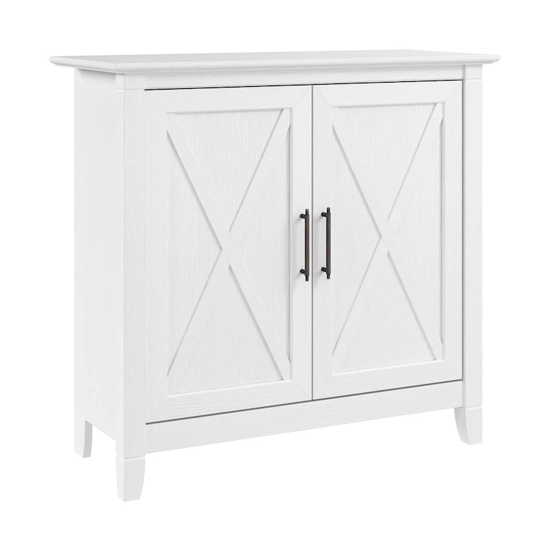 Petit meuble de rangement avec portes