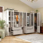 Armoire moderne à portes vitrées : solution de rangement.